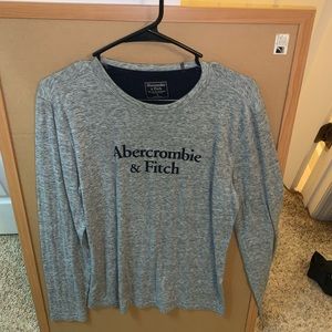 Classic long sleeve grey tee